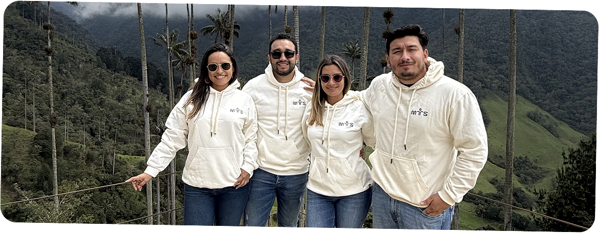 hombres y mujeres equipo MTS Mental Training School