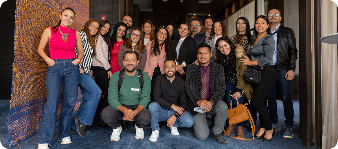 personas aprendiendo sobre coaching personal y empresarial